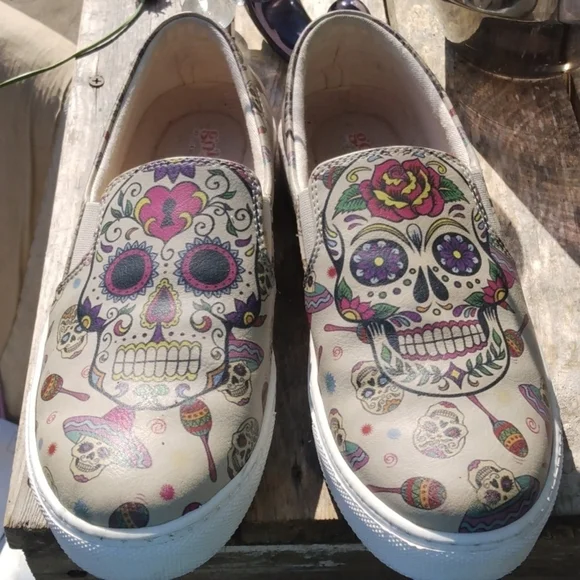 goby Dias de las muetas skull shoes size 7 - Picture 1 of 5